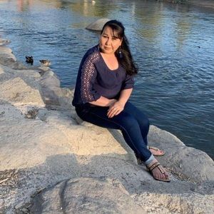 Meet your Posher, Rosario